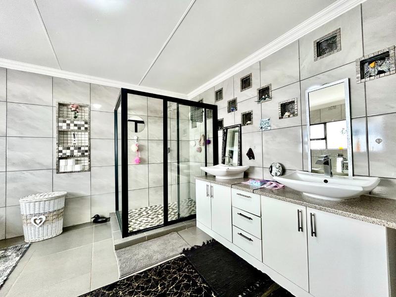 22 Bedroom Property for Sale in Schietfontein Ah North West